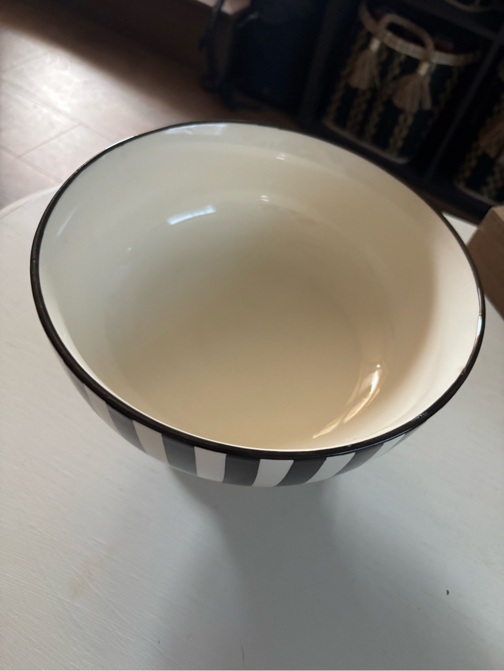 Bowl - Picture 2 of 3